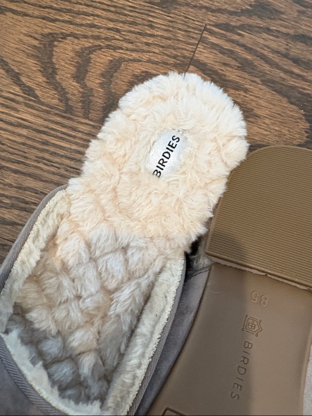 Birdies Taupe Suede Slip-On Mules with Cream Sherpa Lining look brand new - Picture 3 of 3